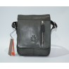 ROSME: BOLSO DE HOMBRE EN PIEL ENVEJECIDA  18 CM. 102861-NEGRO