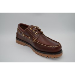 ROUTE 83: NÁUTICO DE PIEL CON SUELA COSIDA TIPO TINBERLAND.