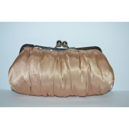 AVANCE: Bolso de fiesta de boquilla.