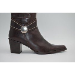 LAURA L'OR: BOTA DE CAÑA ALTA HORMA DE PUNTA TACÓN GRUESO EN PIEL VACUNO 1ª CALIDAD MARRON