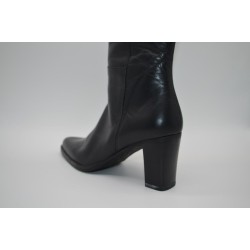 NISE: BOTA DE TACÓN DE CAÑA ALTA  EN PIEL VACUNO 1ª CALIDAD 101989-NEGRA