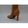 GIKO: BOTA DE TACÓN DE CAÑA ALTA  EN PIEL VACUNO 1ª CALIDAD 101982-CAMEL