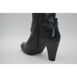 RODRI: BOTA DE PIEL TACON ALTO 115057-NEGRA