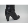 RODRI: BOTA DE PIEL TACON ALTO 115057-NEGRA