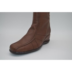 MILENARIO: BOTA DE CAÑA ALTA CON CUÑA EN PIEL VACUNO 1ª CALIDAD 112741-MARRÓN