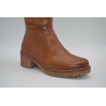 PITILLOS: BOTA DE PIEL DE CAÑA ALTA CON TACON GRUESO COLOR CAMEL 105578
