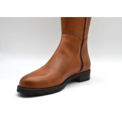 PITILLOS: BOTA DE PIEL DE CAÑA ALTA CON TACON BAJO COLOR CAMEL 105587