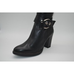 ISLA BONITA: BOTA DE PIEL DE TACÓN ALTO Y CAÑA ESTRECHA 112829-NEGRA