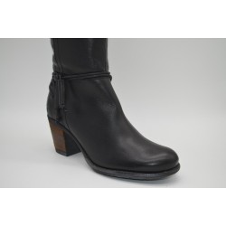 PAULA URBAN: BOTA DE PIEL DE TACÓN MEDIO CÓMODA 118544-NEGRA