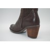 PAULA URBAN: BOTA DE PIEL DE TACÓN MEDIO CÓMODA 118547-MARRÓN