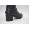 LAWREN: BOTA DE MEDIA CAÑA DE TACÓN GRUESO CÓMODO 4 CM. 103506-NEGRA