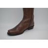 LACAL: BOTA MOSQUETERA PLANA EN PIEL VACUNO 114026-MARRÓN