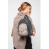 ANEKKE: MOCHILA CON BOLSILLO FRONTAL STUDIO 41845-197