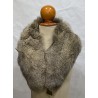 Cuello de piel de zorro.