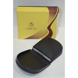 El Potro: Monedero de tacón.